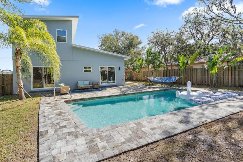 Вилла Florida Getaway With Backyard Pool Oasis Сарасота Экстерьер фото